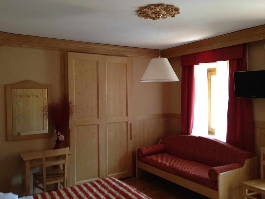 Albergo Garni Ajarnola Auronzo di Cadore Cameră foto