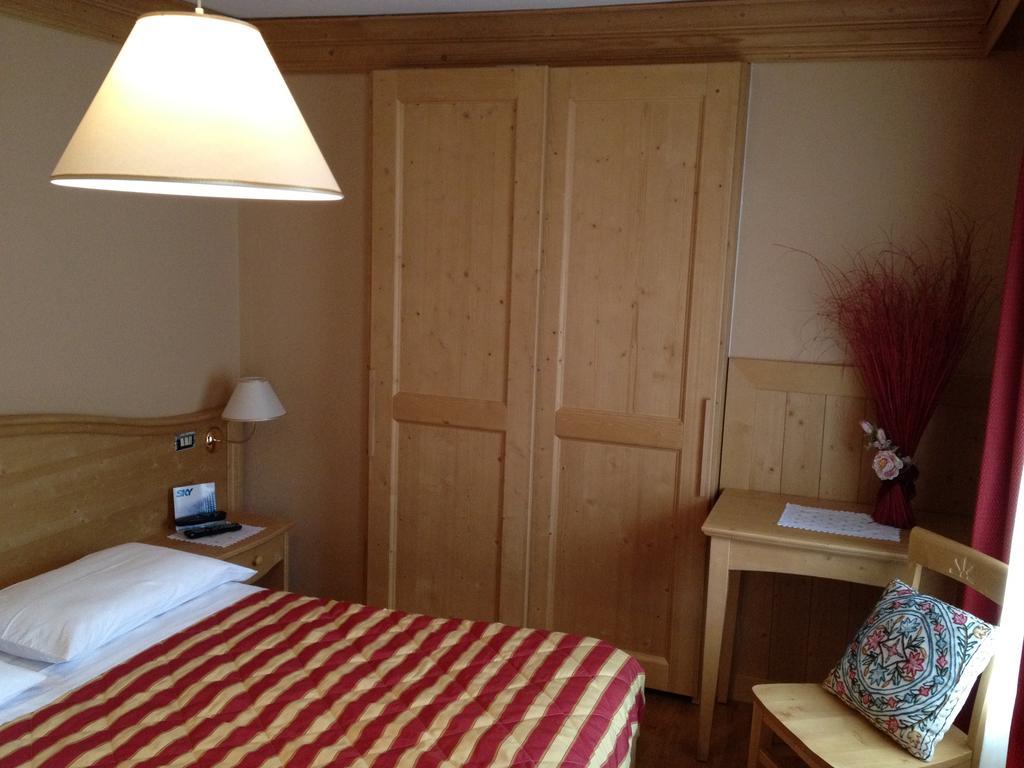 Albergo Garni Ajarnola Auronzo di Cadore Cameră foto