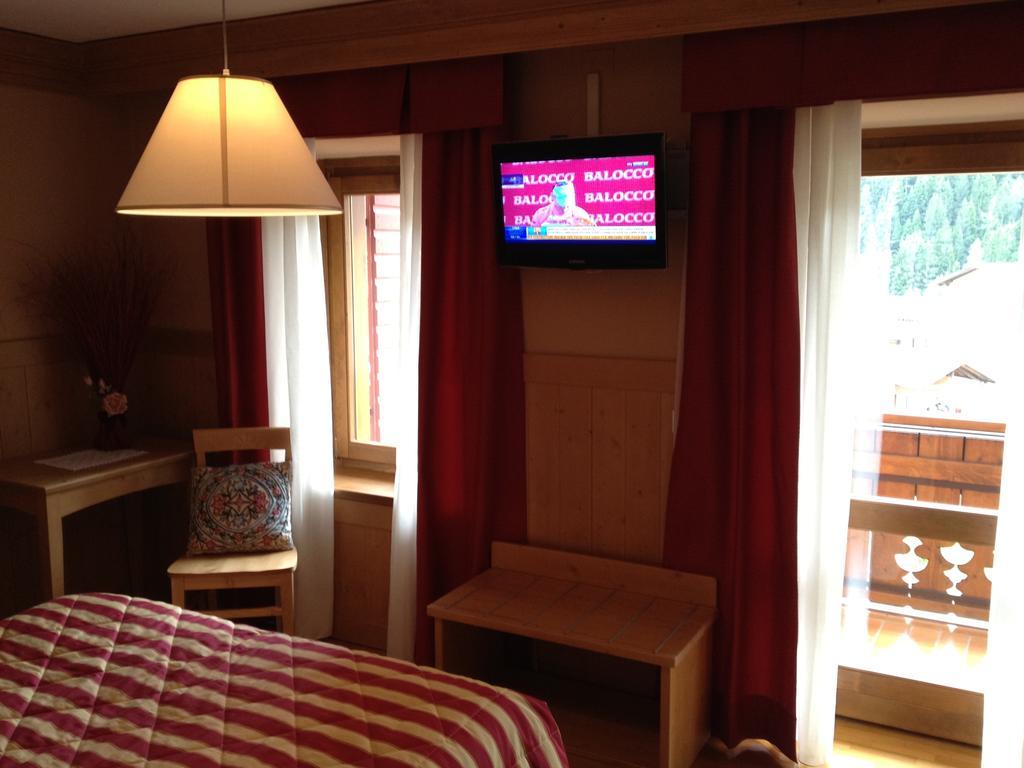 Albergo Garni Ajarnola Auronzo di Cadore Cameră foto