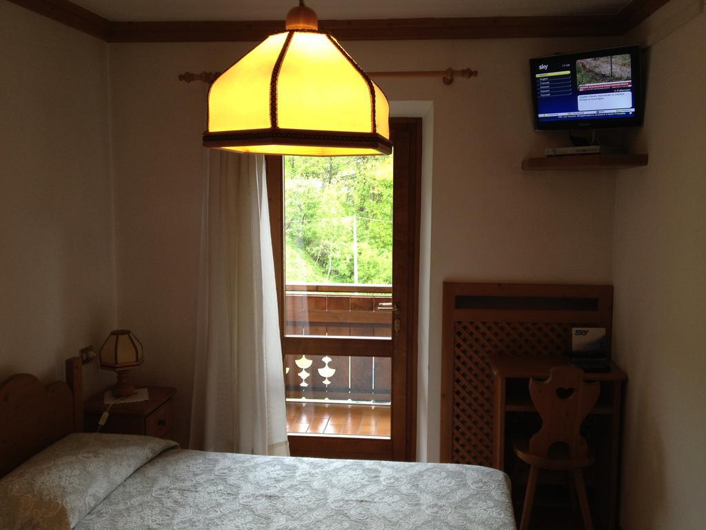 Albergo Garni Ajarnola Auronzo di Cadore Cameră foto